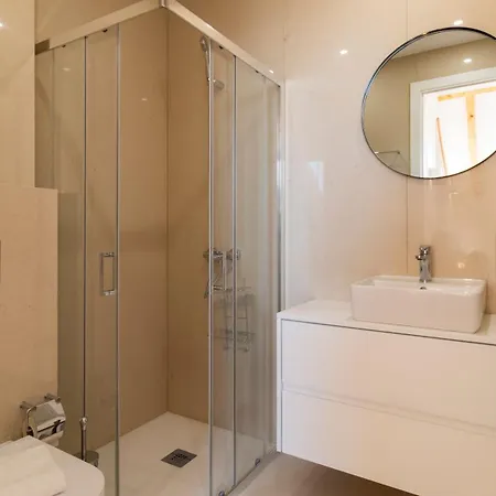 Stunning 3br Flat In Flores By Lovelystay 아파트 포르투