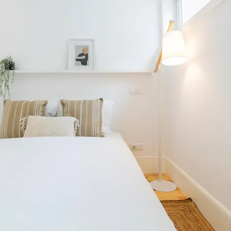 Stunning 3br Flat In Flores By Lovelystay 波尔图