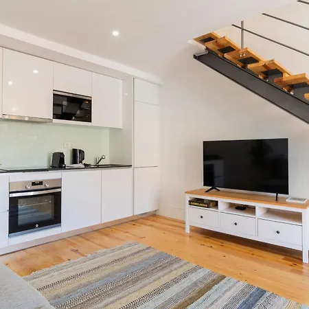 Stunning 3br Flat In Flores By Lovelystay 波尔图